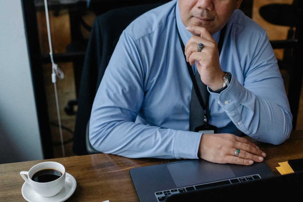 Outsourced HR for small business Australia: costs, models and red flags